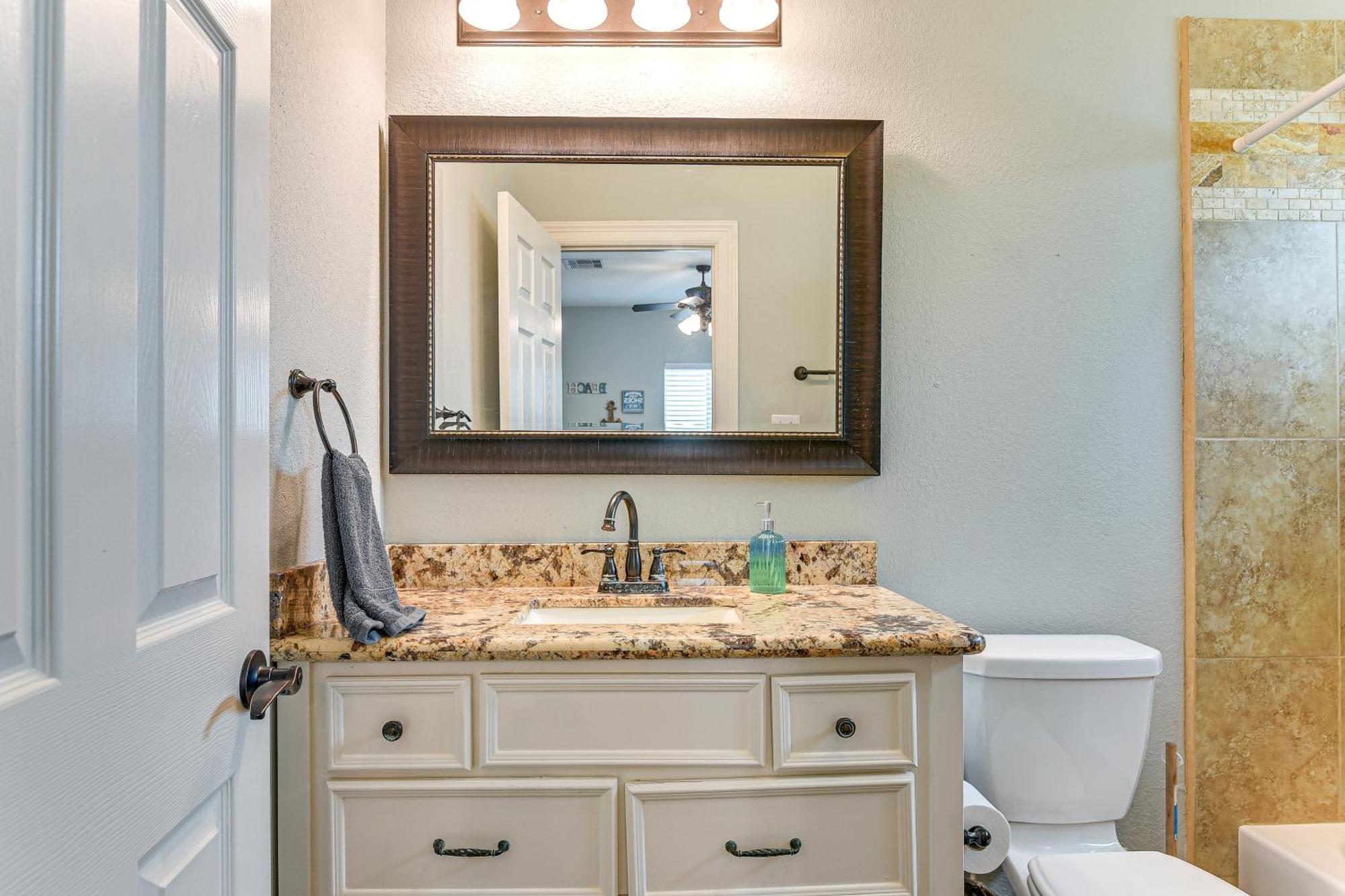 Large Group Gulf Retreat, Steps To Surfside Beach! Exterior photo