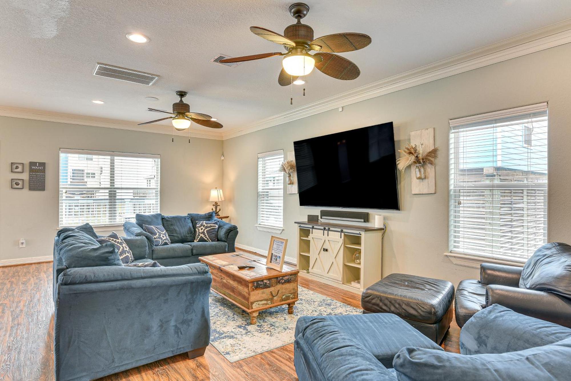 Large Group Gulf Retreat, Steps To Surfside Beach! Exterior photo
